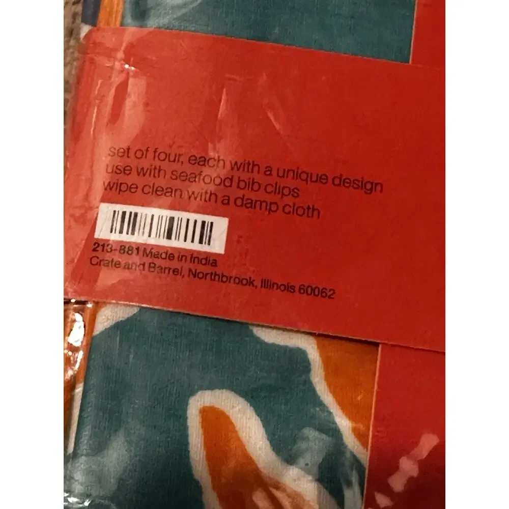 Crate & Barrel Harbor Seafood Bibs (Set of 4) Reusable And Sustainable Food NWT